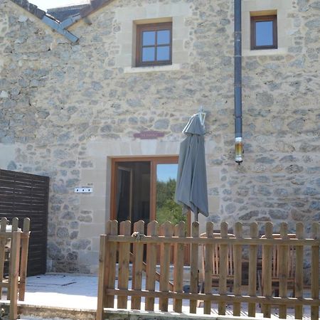 Character 2 Bed Cottage Within Walking Distance Of Bar/Restaurants Piégut-Pluviers 外观 照片