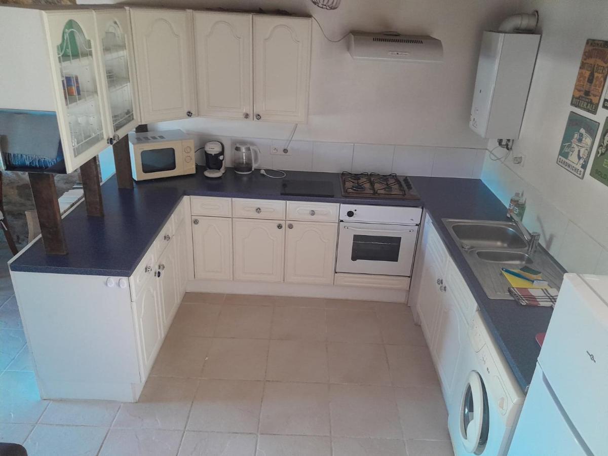 Character 2 Bed Cottage Within Walking Distance Of Bar/Restaurants Piégut-Pluviers 外观 照片