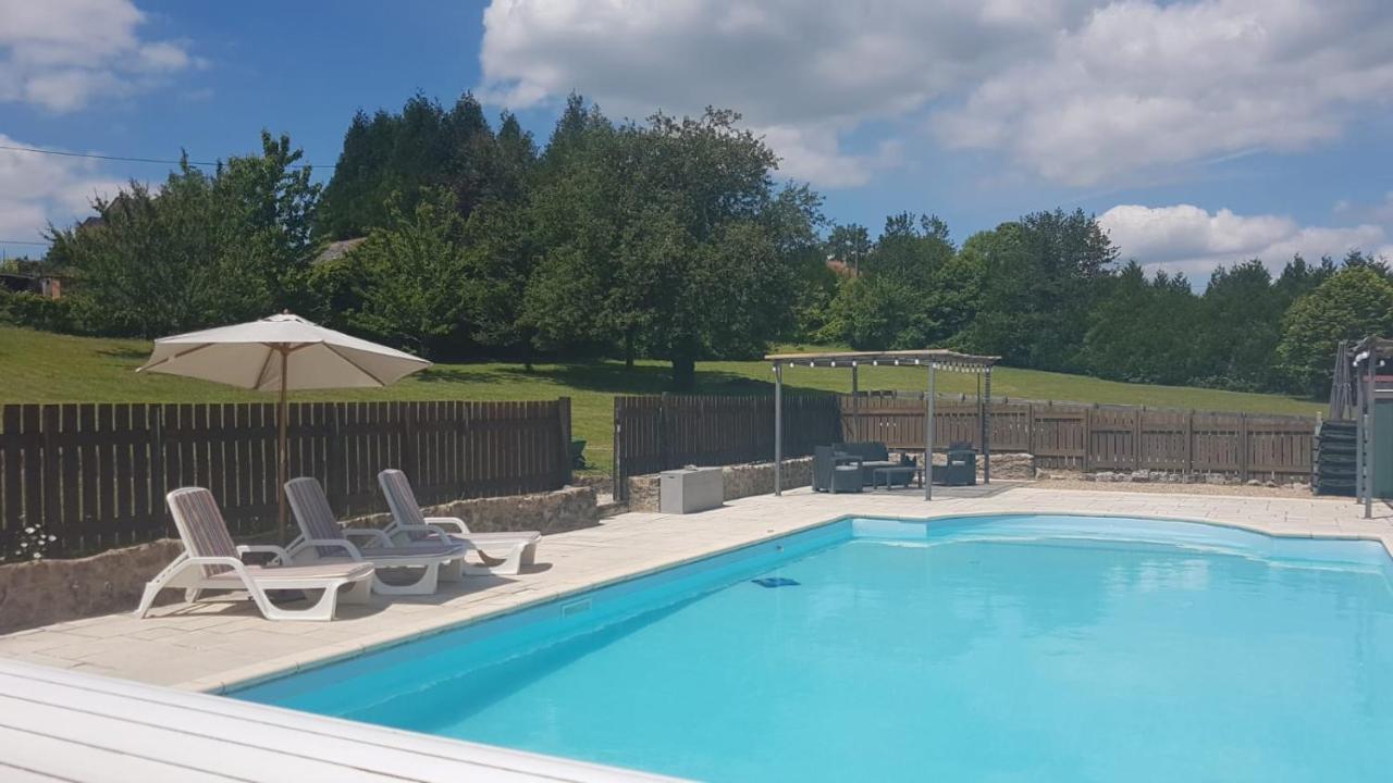 Character 2 Bed Cottage Within Walking Distance Of Bar/Restaurants Piégut-Pluviers 外观 照片