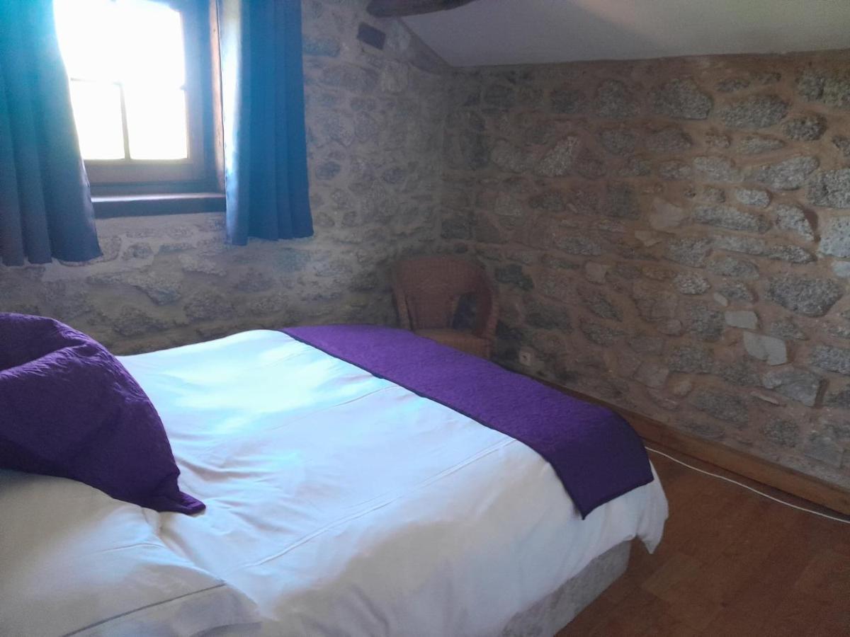 Character 2 Bed Cottage Within Walking Distance Of Bar/Restaurants Piégut-Pluviers 外观 照片