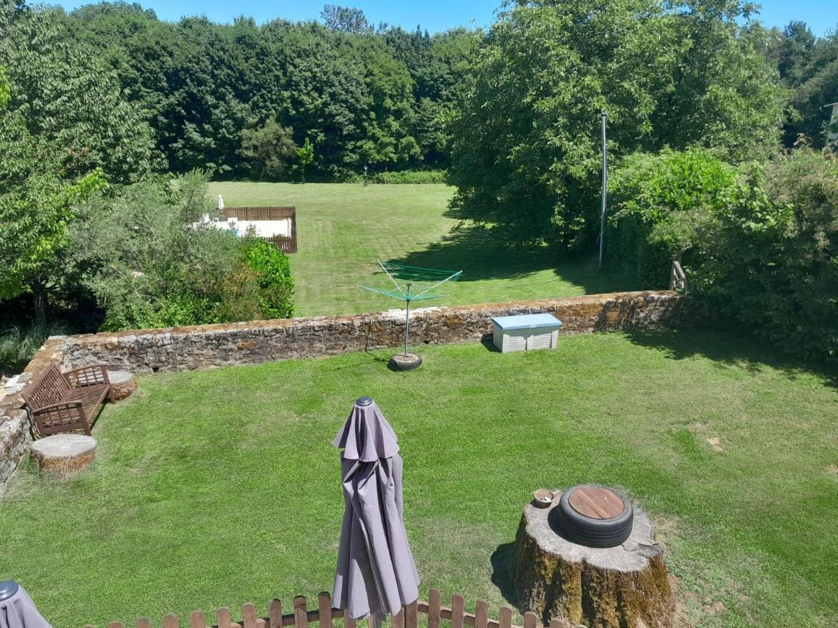 Character 2 Bed Cottage Within Walking Distance Of Bar/Restaurants Piégut-Pluviers 外观 照片